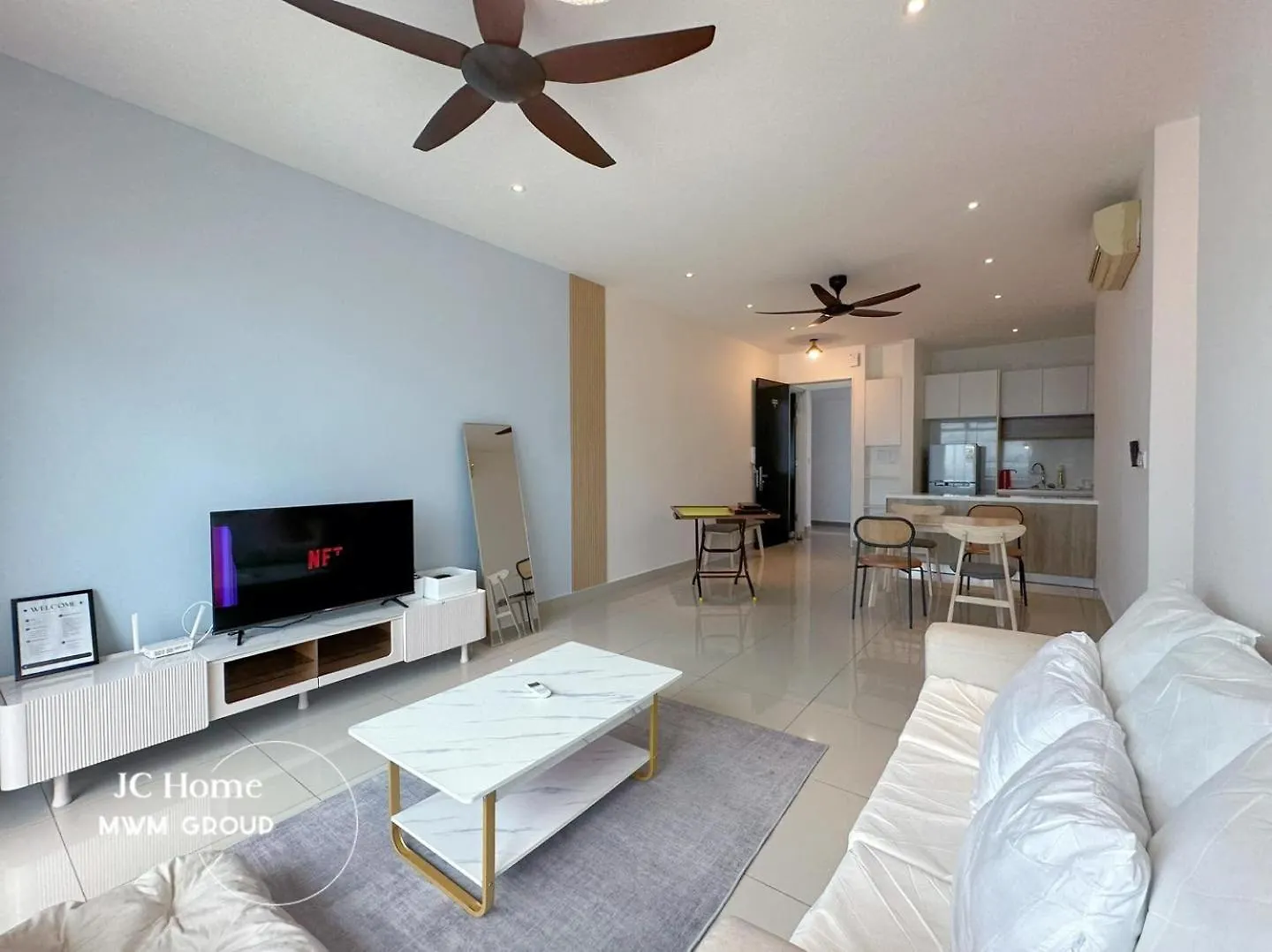 Twin Galaxy City View Homestay Near Ciq Johor Bahru