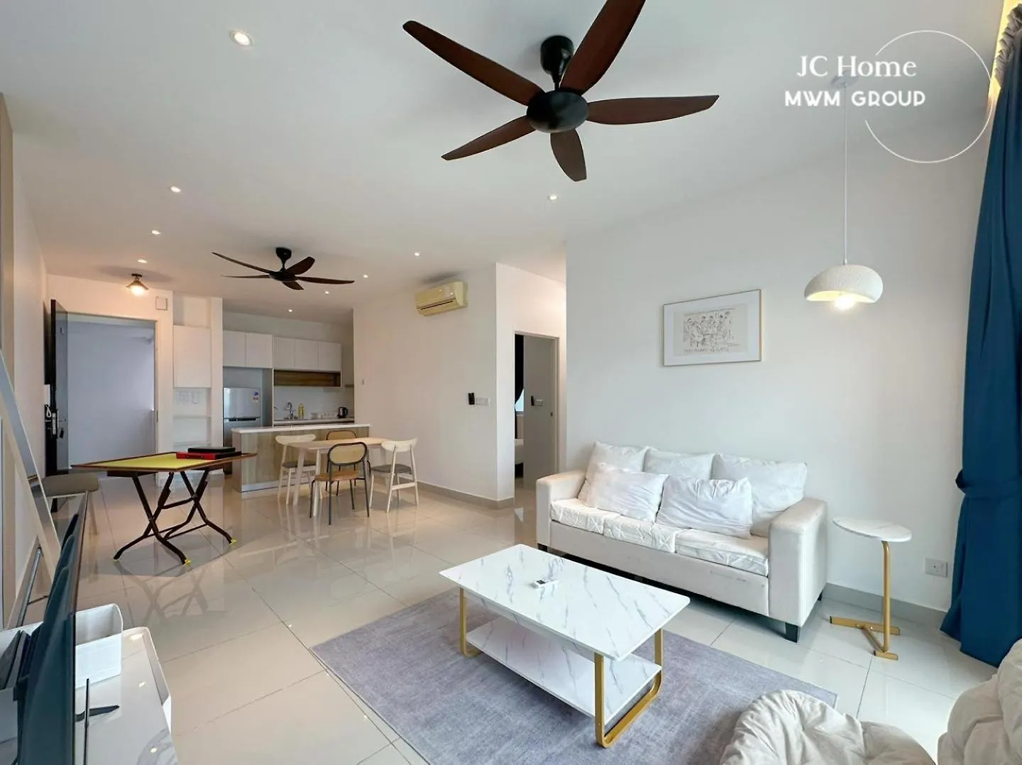 Twin Galaxy City View Homestay Near Ciq Johor Bahru