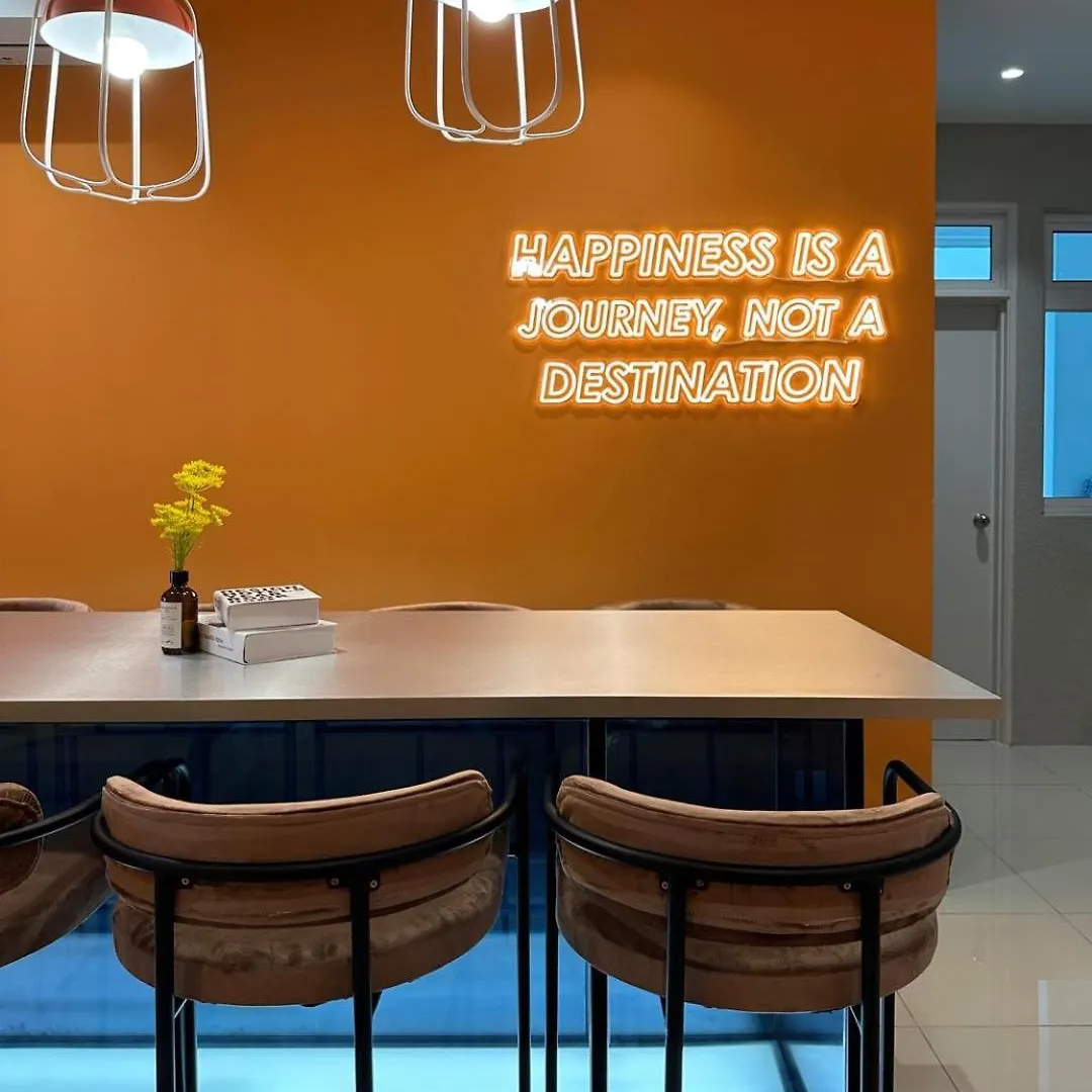 Twin Galaxy City View Homestay Near Ciq Johor Bahru