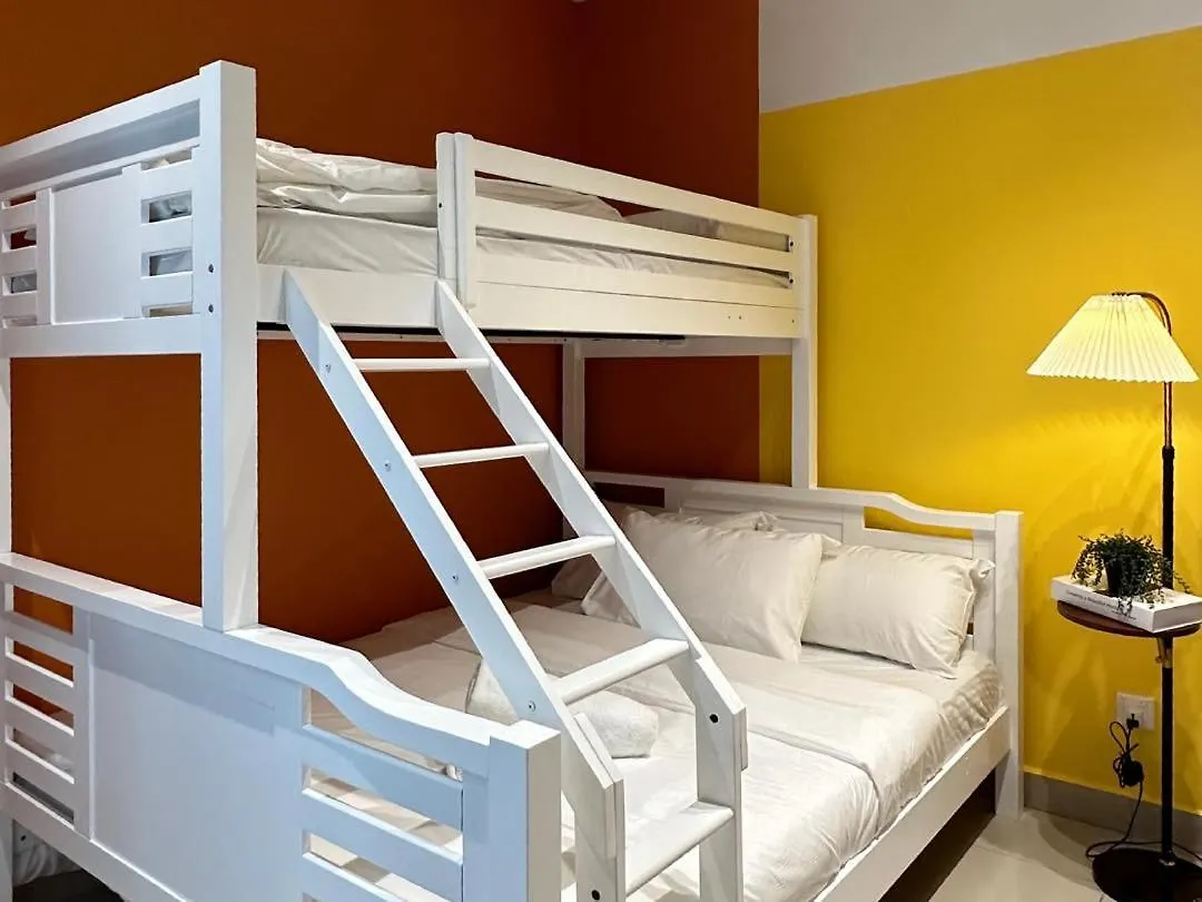 Twin Galaxy City View Homestay Near Ciq Johor Bahru