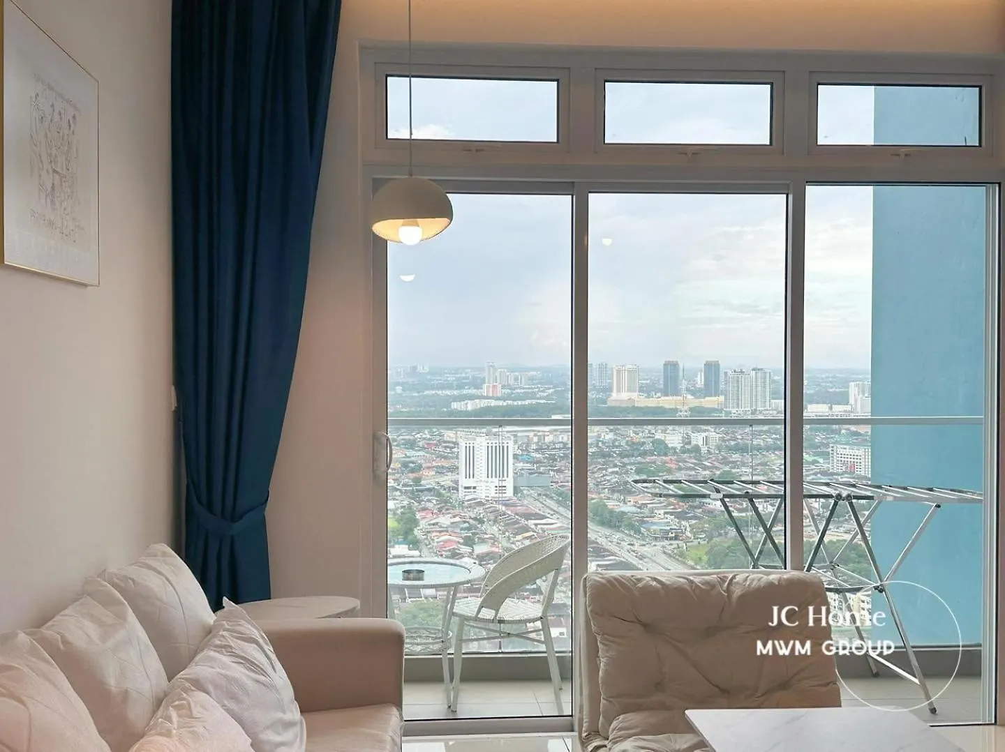 Twin Galaxy City View Homestay Near Ciq Johor Bahru Appartement