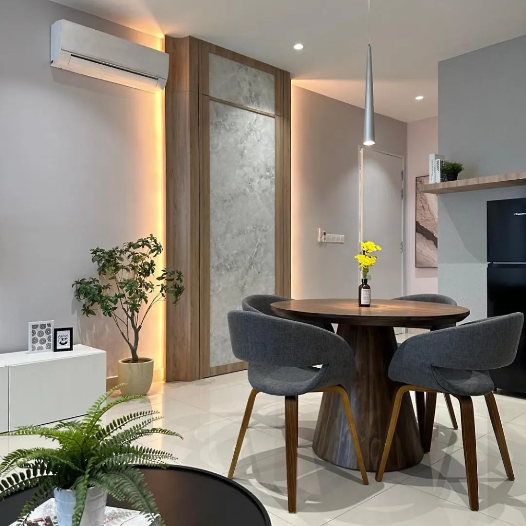 Twin Galaxy City View Homestay Near Ciq Johor Bahru 0*,  Malaisie