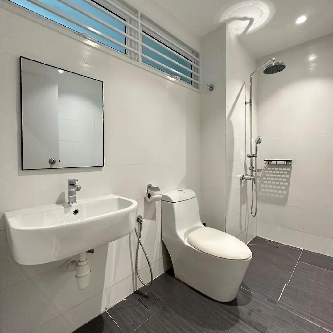Twin Galaxy City View Homestay Near Ciq Johor Bahru