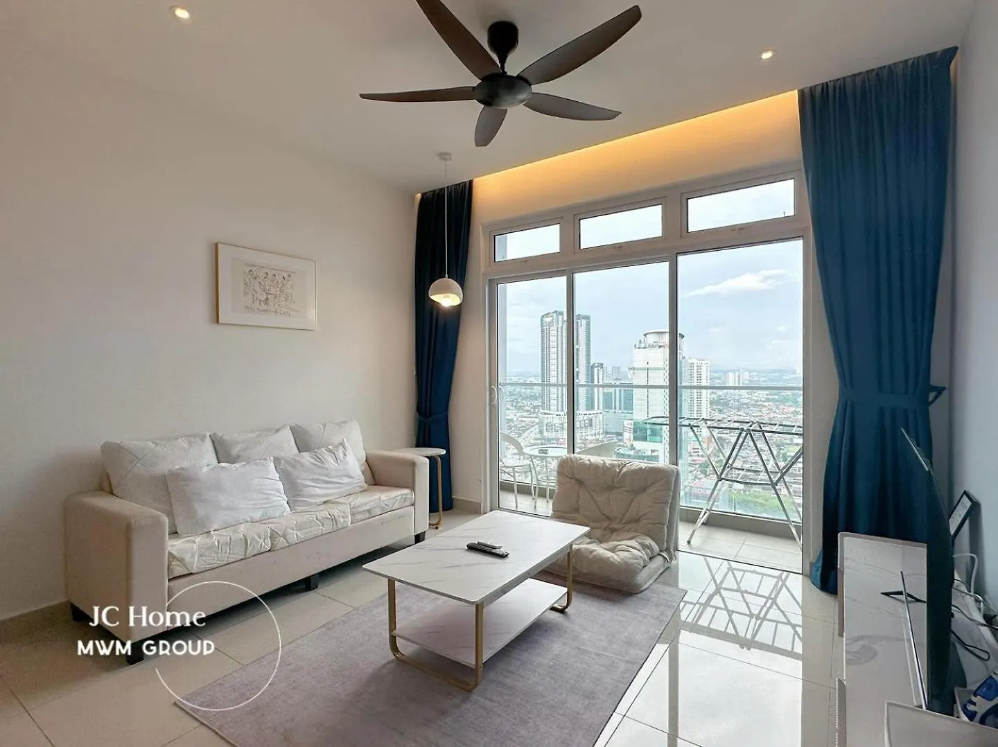 Twin Galaxy City View Homestay Near Ciq Johor Bahru 0*,